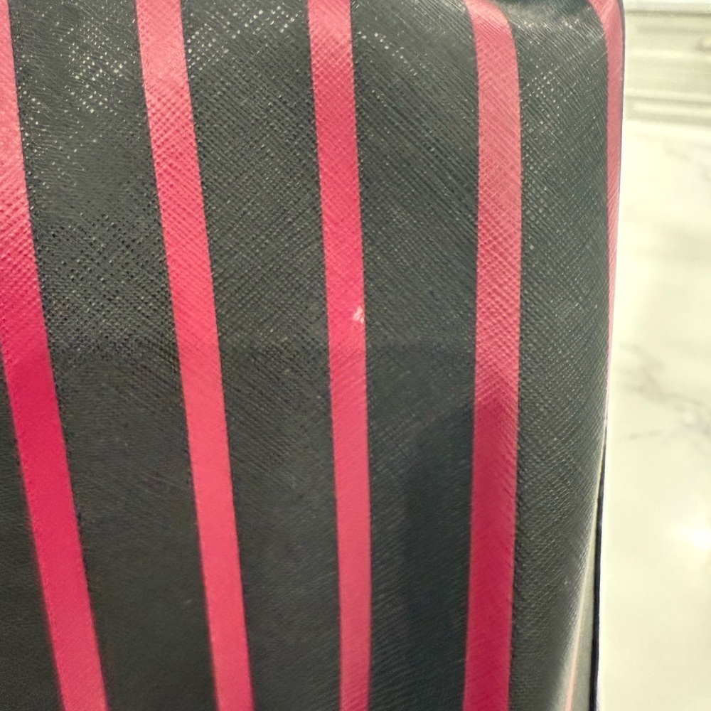 Michael Kors Jet Set Striped Saffiano Leather Laptop Tote Bag EUC black pink - Picture 7 of 15